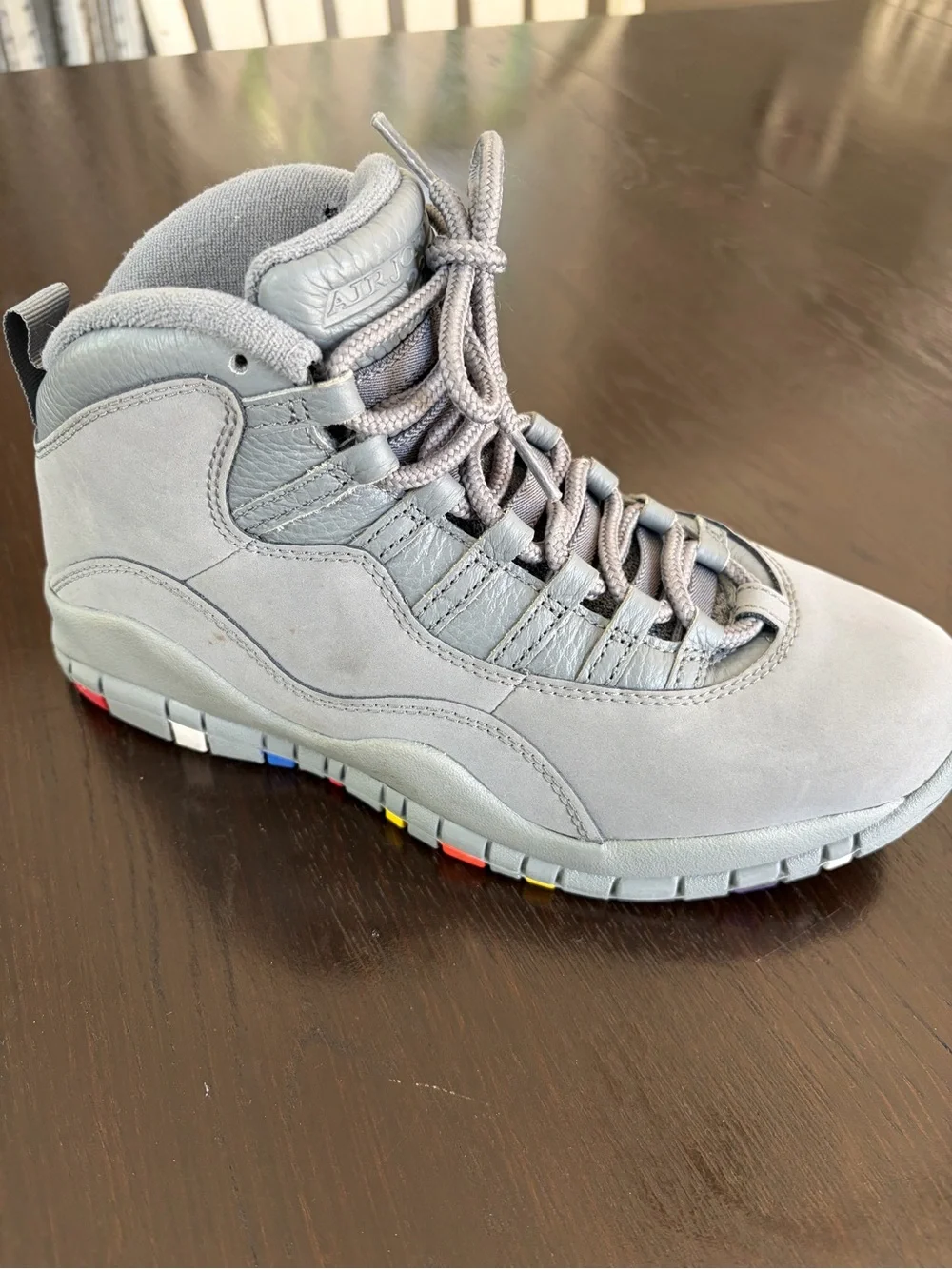 Jordan Men's Light Grey High-Top Sneakers